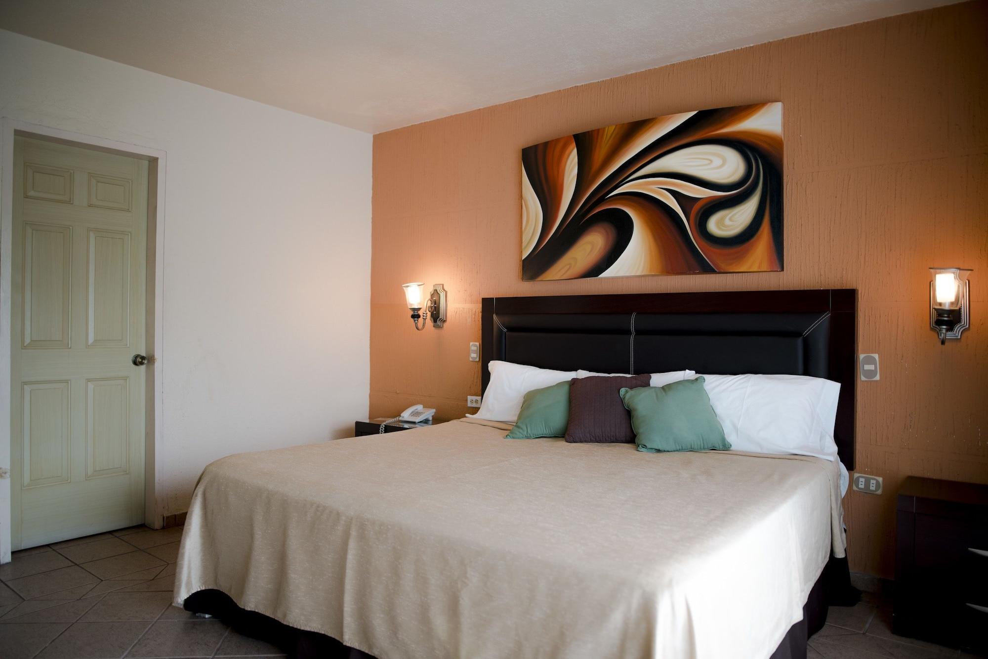 EH Ejecutivo Urban Hotel Tepic Exterior foto