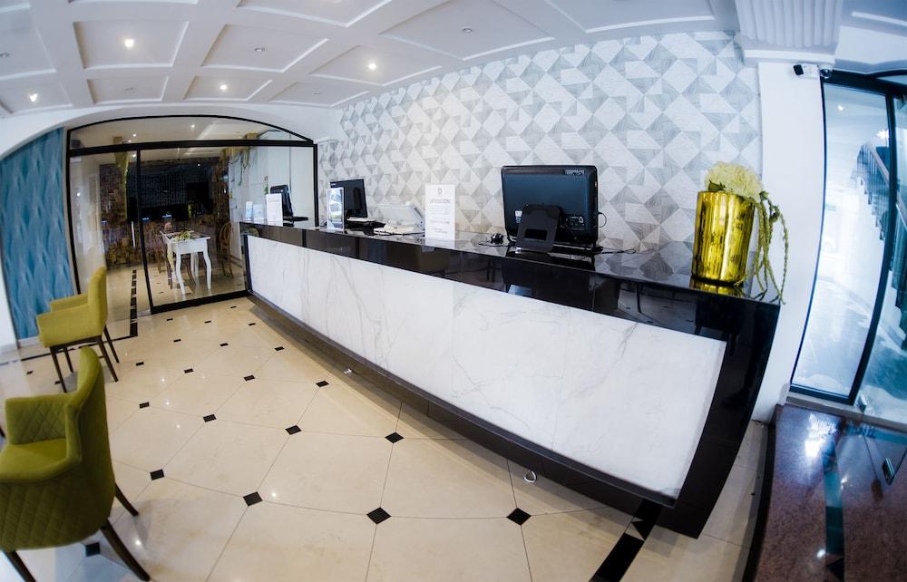 EH Ejecutivo Urban Hotel Tepic Exterior foto